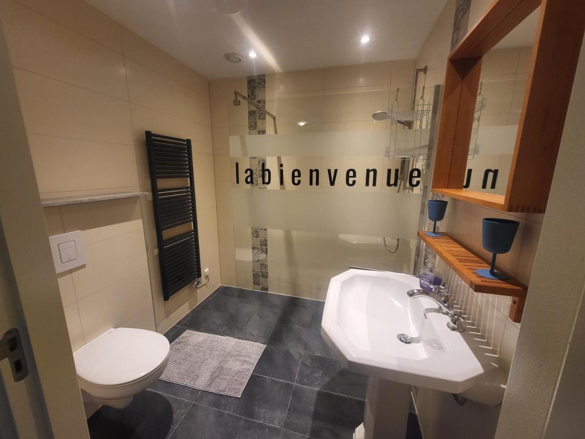 Heerlijk Appartement 'La Bienvenue' In Venlo, Limburg Exteriör bild